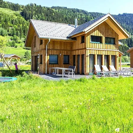 Holiday Village - Osm01005-fyd